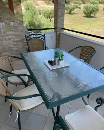דירה Fenia's House *