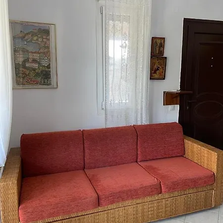 Fenia's House Apartment
